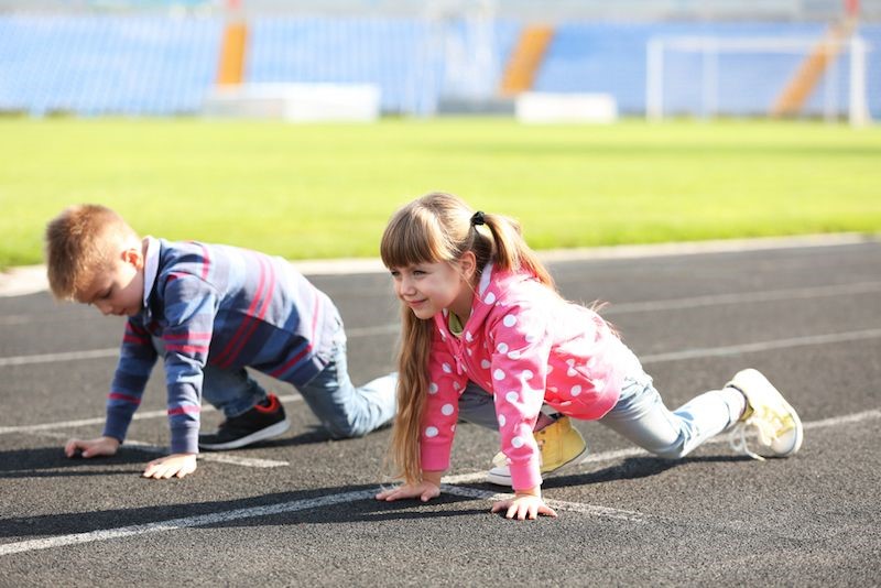 Jonge kinderen aan de start